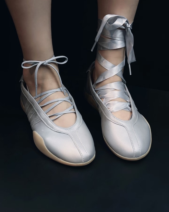 Mẫu giày bệt nhỏ xinh đang làm chủ một cuộc chơi lớn của làng footwear 2025!- Ảnh 57.
