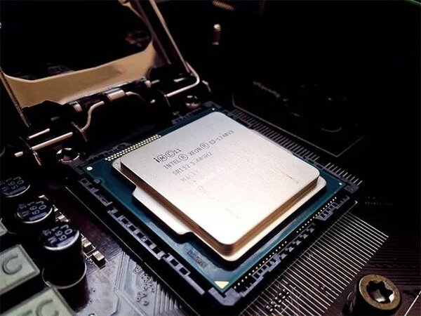 "Ác mộng" ransomware mới bất tử: Ẩn trong CPU, vượt mặt mọi phần mềm diệt virus, cài lại Windows cũng bó tay! 1 "Ác mộng" ransomware mới bất tử: Ẩn trong CPU, vượt mặt mọi phần mềm diệt virus, cài lại Windows cũng bó tay! ac mong ransomware moi bat tu an trong cpu vuot mat moi phan mem diet virus cai lai windows cung bo tay