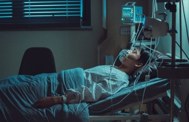 Đột quỵ khi mới 26 tuổi, bác sĩ mắng té tát khi biết tôi ăn theo 2 kiểu này để giải tỏa áp lực công việc! 1 Đột quỵ khi mới 26 tuổi, bác sĩ mắng té tát khi biết tôi ăn theo 2 kiểu này để giải tỏa áp lực công việc! dot quy khi moi 26 tuoi bac si mang te tat khi biet toi an theo 2 kieu nay de giai toa ap luc cong viec