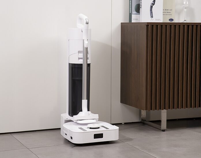 Ecovacs vừa tung ra robot hút bụi độc đáo chưa từng có ở Việt Nam 1 Ecovacs vừa tung ra robot hút bụi độc đáo chưa từng có ở Việt Nam