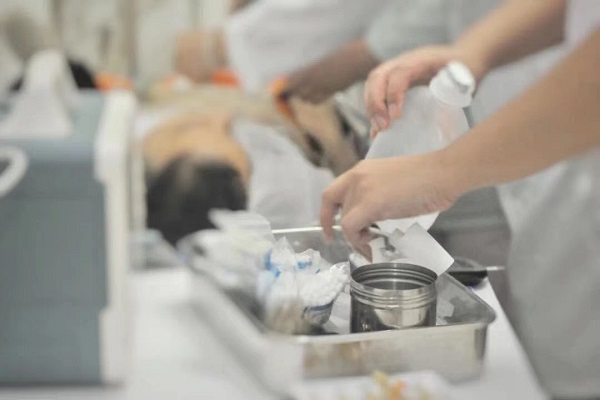 Sau cơn nhồi máu não, tôi sống trong "cái xác vô hồn" không cử động được, chỉ biết ú ớ, hối hận vì làm 3 việc này sau bữa tối 1 Sau cơn nhồi máu não, tôi sống trong "cái xác vô hồn" không cử động được, chỉ biết ú ớ, hối hận vì làm 3 việc này sau bữa tối