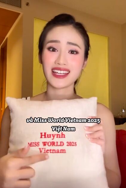 Từng bị quay lưng, nay khiến fan 'quay xe: Ý Nhi đang làm điều chưa nàng hậu nào làm được 1 Từng bị quay lưng, nay khiến fan 'quay xe: Ý Nhi đang làm điều chưa nàng hậu nào làm được tung bi quay lung nay khien fan quay xe y nhi dang lam dieu chua nang hau nao lam duoc