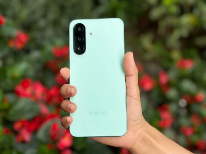 Ụp crown hoa hậu làng điện thoại giá mềm cho Galaxy A26 5G, tính năng Awesome Intelligence cực chất, gen Z thấy là mê! 2 Ụp crown hoa hậu làng điện thoại giá mềm cho Galaxy A26 5G, tính năng Awesome Intelligence cực chất, gen Z thấy là mê! up crown hoa hau lang dien thoai gia mem cho galaxy a26 5g tinh nang awesome intelligence cuc chat gen z thay la me