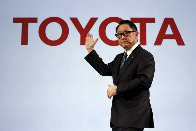 Chủ tịch Toyota tuyên bố: một chiếc xe điện ô nhiễm gấp ba lần xe hybrid khi tính cả quá trình sản xuất 1 Chủ tịch Toyota tuyên bố: một chiếc xe điện ô nhiễm gấp ba lần xe hybrid khi tính cả quá trình sản xuất