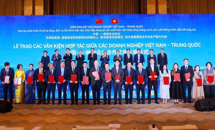 Huawei Technologies Co., Ltd và EVN ký kết Biên bản ghi nhớ hợp tác phát triển hạ tầng năng lượng bền vững 2 Huawei Technologies Co
