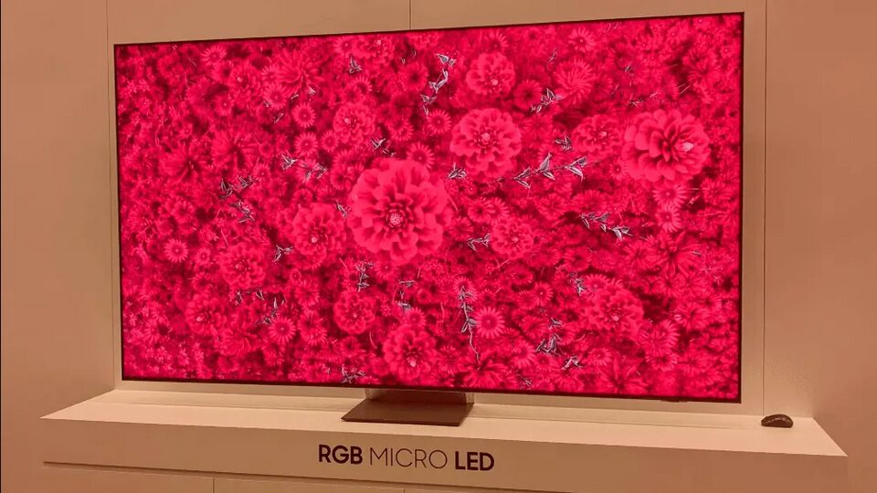 Samsung sắp sản xuất thử nghiệm TV RGB MicroLED 115 inch “made in Vietnam” 1 Samsung sắp sản xuất thử nghiệm TV RGB MicroLED 115 inch “made in Vietnam”