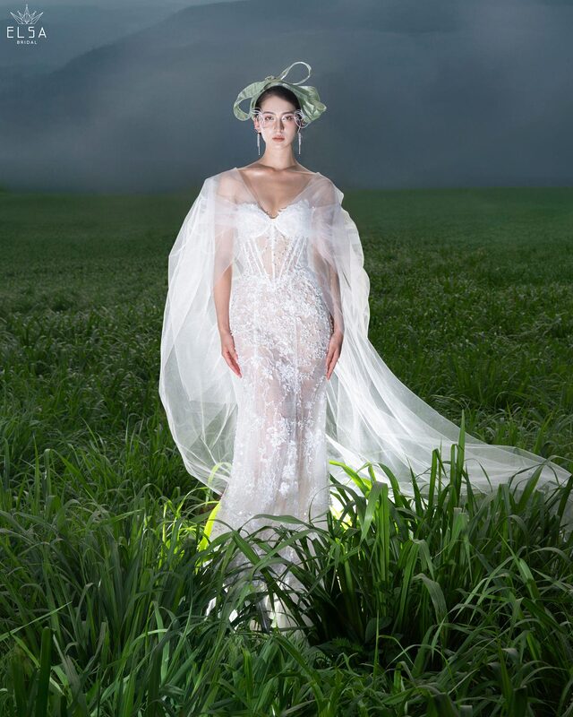 Showroom váy cưới Elsa Bridal có gì đặc biệt mà khiến Hoa hậu Ý Nhi ghé thăm phải thử váy ngay? 1 Showroom váy cưới Elsa Bridal có gì đặc biệt mà khiến Hoa hậu Ý Nhi ghé thăm phải thử váy ngay?