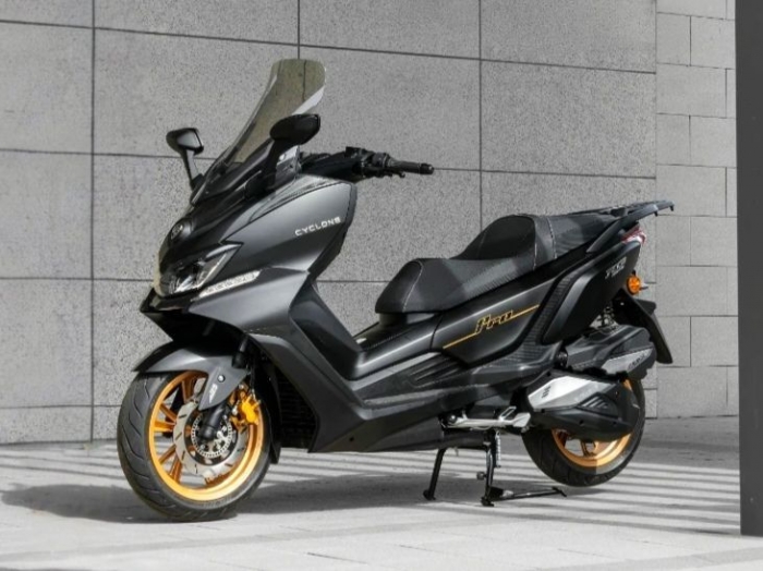 Tin xe trưa 9/6: Ra mắt ‘vua xe ga’ mới trang bị ‘chất’ hơn Honda SH và Air Blade, giá chỉ 65 triệu đồng 1 Tin xe trưa 9/6: Ra mắt ‘vua xe ga’ mới trang bị ‘chất’ hơn Honda SH và Air Blade, giá chỉ 65 triệu đồng