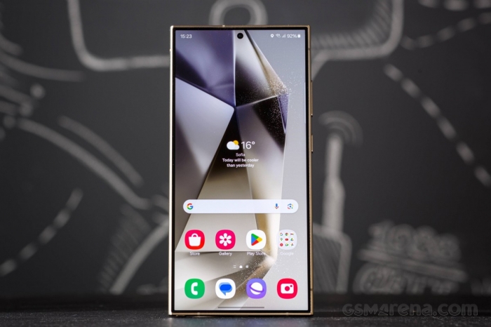 Galaxy S24 Ultra giảm 11 triệu, tính năng chẳng kém Galaxy S25 Ultra, rẻ áp đảo iPhone 16 Pro Max