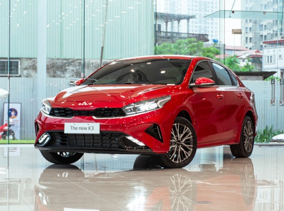 Giá xe Kia K3 lăn bánh cập nhật cuối tháng 7/2025 ở mức cực kỳ rẻ, đả bại Hyundai Elantra và Mazda3 1 Giá xe Kia K3 lăn bánh cập nhật cuối tháng 7/2025 ở mức cực kỳ rẻ, đả bại Hyundai Elantra và Mazda3