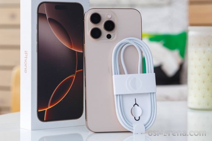 iPhone 16 Pro Max siêu sale cuối tháng 7, dọn đường đón iPhone 17, gây sức ép cho Galaxy S25 Ultra 1 iPhone 16 Pro Max siêu sale cuối tháng 7, dọn đường đón iPhone 17, gây sức ép cho Galaxy S25 Ultra