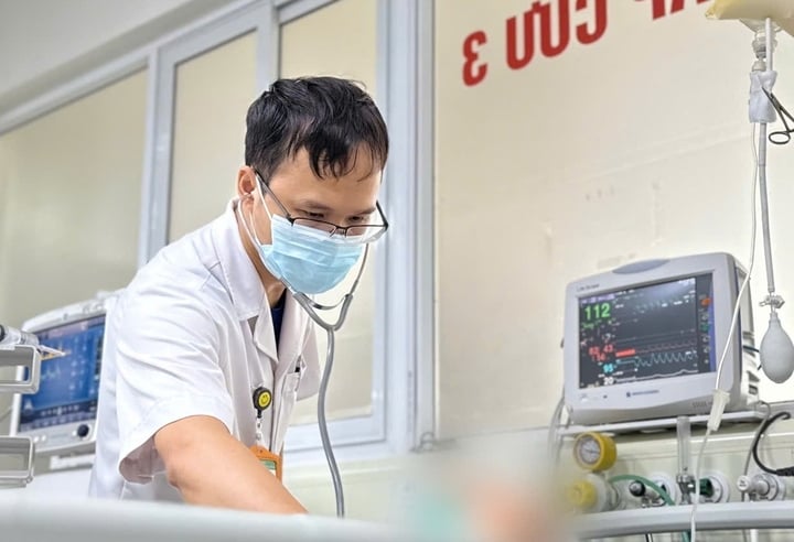 Liệt hoàn toàn sau mũi tiêm giảm đau tại phòng khám tư 1 Liệt hoàn toàn sau mũi tiêm giảm đau tại phòng khám tư