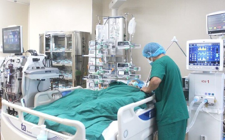 Nhịn ăn sáng để tiết kiệm, nữ sinh 21 tuổi SUY GAN giai đoạn 4 - Bác sĩ cảnh báo 4 thói quen âm thầm huỷ diệt gan mỗi ngày nhin an sang de tiet kiem nu sinh 21 tuoi suy gan giai doan 4 bac si canh bao 4 thoi quen am tham huy diet gan moi ngay