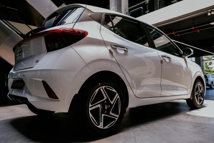 Tin xe hot 19/7: Hyundai Grand i10 ‘đe nẹt’ Kia Morning bằng giá lăn bánh cực rẻ giữa tháng 7/2025