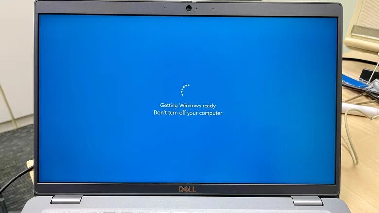 Điều gì xảy ra nếu bạn tắt máy tính trong khi đang cập nhật? 1 Điều gì xảy ra nếu bạn tắt máy tính trong khi đang cập nhật?