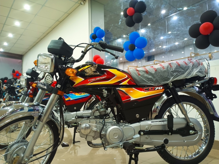 Tin xe máy 15/8: ‘Huyền thoại côn tay’ mới giá 13 triệu đồng của Honda về đại lý, thiết kế cực chất 1 Tin xe máy 15/8: ‘Huyền thoại côn tay’ mới giá 13 triệu đồng của Honda về đại lý, thiết kế cực chất