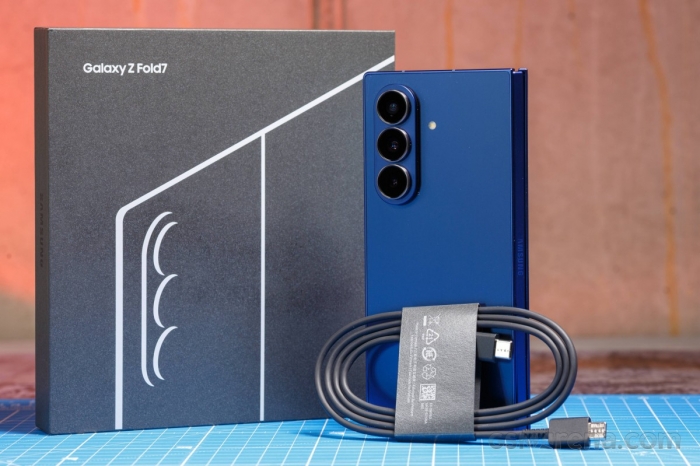 Vua màn gập Galaxy Z Fold7 vừa ra mắt đã giảm giá, trang bị xịn đánh bật iPhone 16 Pro Max 1 Vua màn gập Galaxy Z Fold7 vừa ra mắt đã giảm giá, trang bị xịn đánh bật iPhone 16 Pro Max